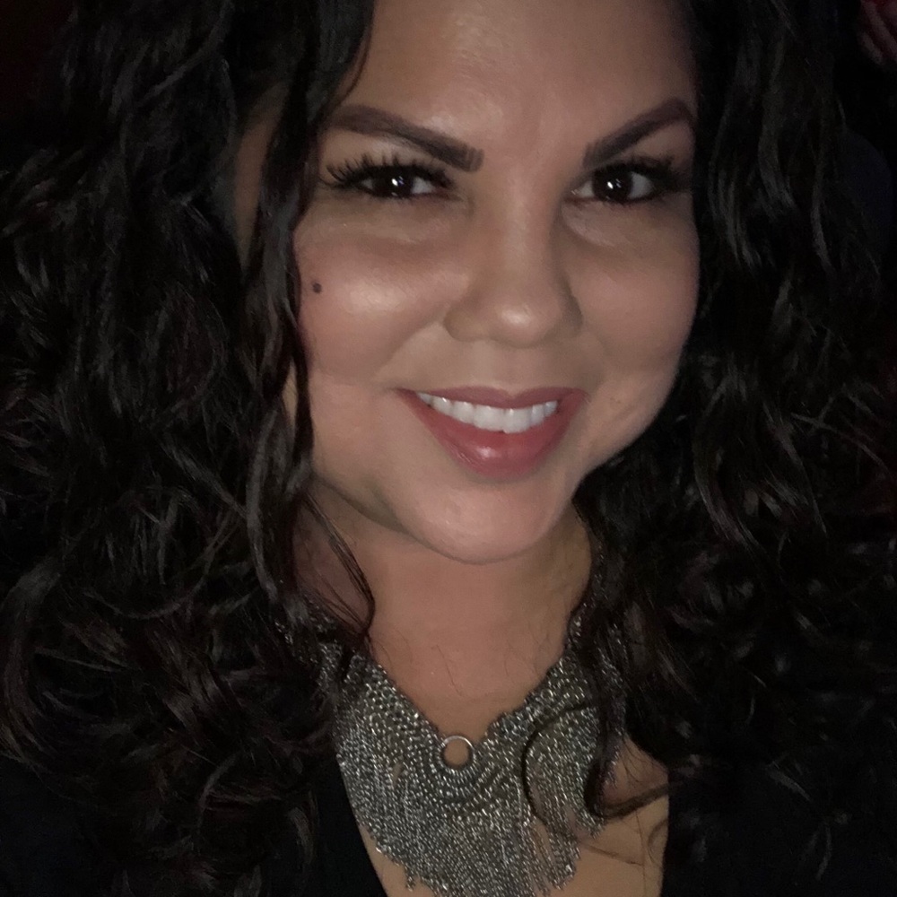 Meet your Posher, Christina